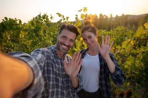 Winemakers' video greeting for holiday messaging post